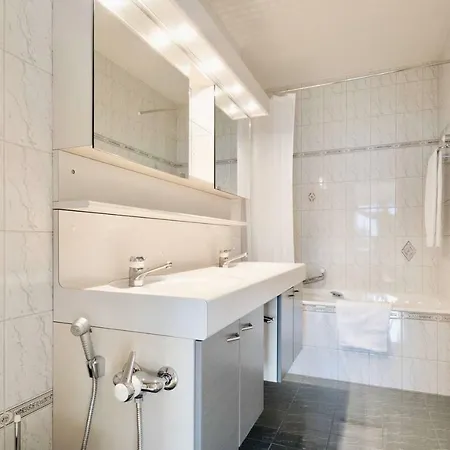 Royal Stunning And Modern / Appartement