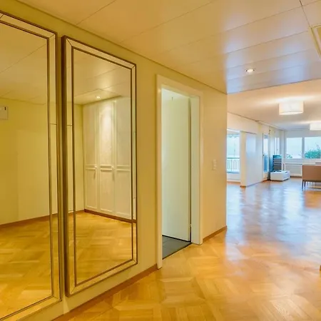 Appartement Royal Stunning And Modern / Montreux